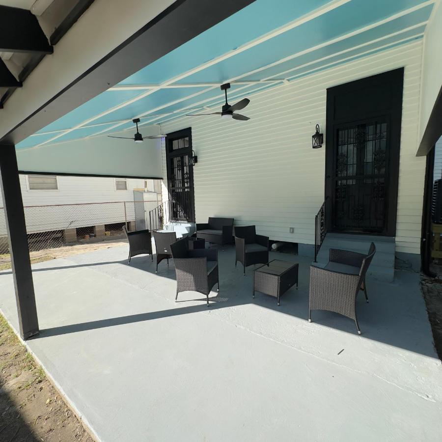 Endless Story Magazine Suite Walk French Quarter New Orleans Exterior photo